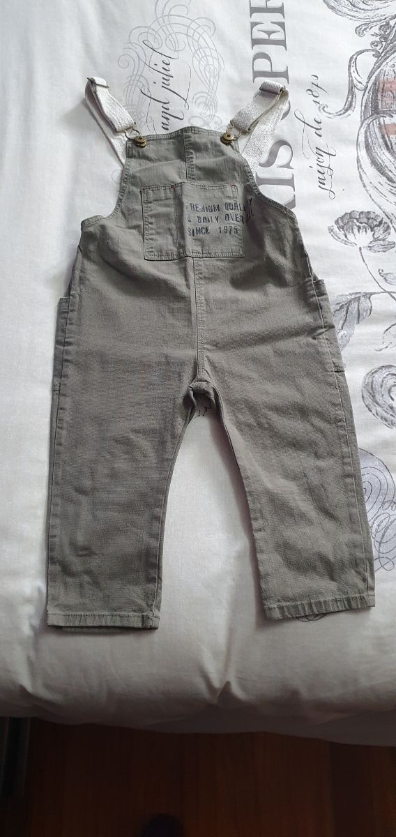 Peto Zara baby 18-24 meses.