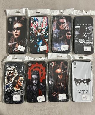 Fundas iPhone XR > Superhéroes