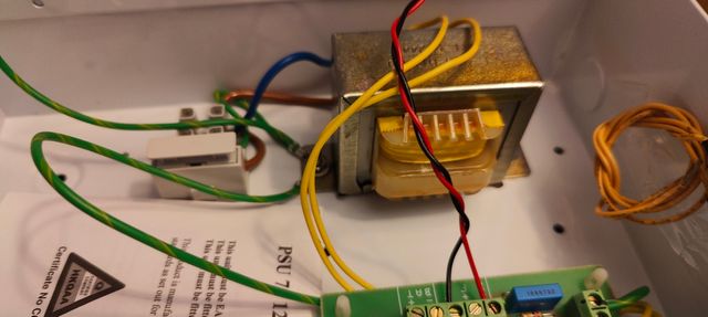 Fuentes de alimentación de seguridad