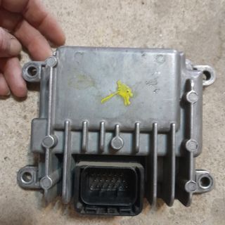 Centralita Opel Meriva 1.7 Isuzu motor 