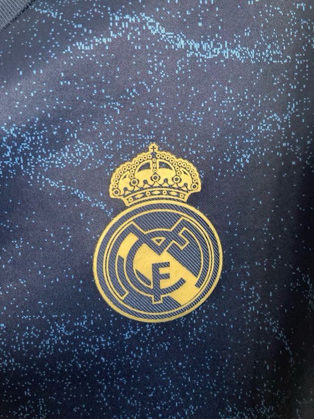 Camiseta visitante del Madrid temporada 2019/2020