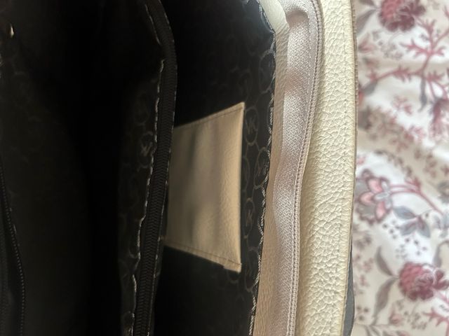 Precioso bolso Michael Kors