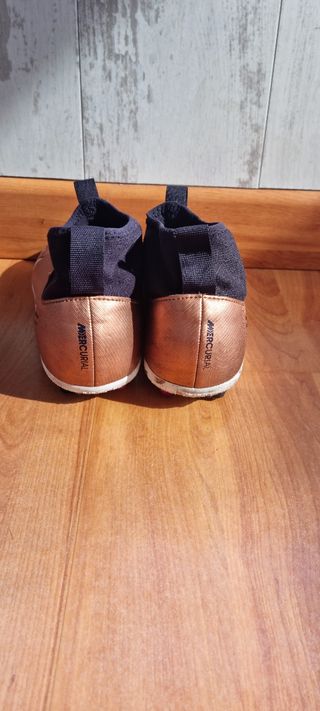 Bota futbol Nike Tacos 37.5