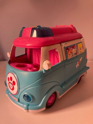 Ambulancia veterinaria de Pin y Pon