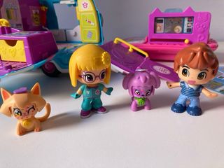 Ambulancia veterinaria de Pin y Pon