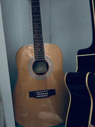 Guitarra acustica doce cuerdas