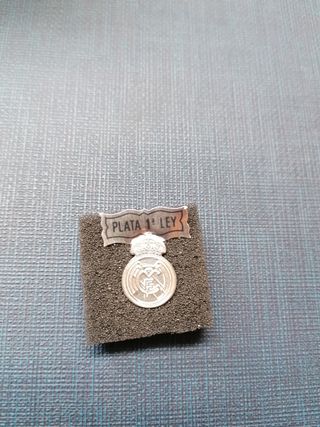 Insignia, pin , Real madrid.