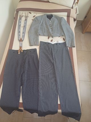 Traje de corto