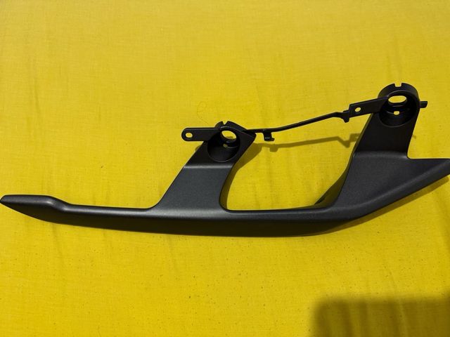 Asidero derecho y izquierdo yamaha xmax 