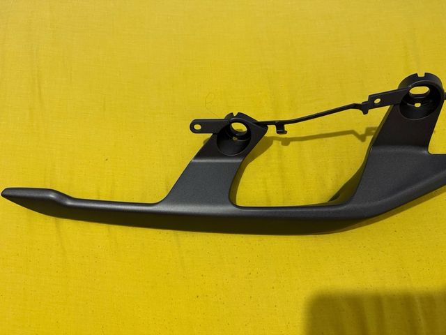 Asidero derecho y izquierdo yamaha xmax 