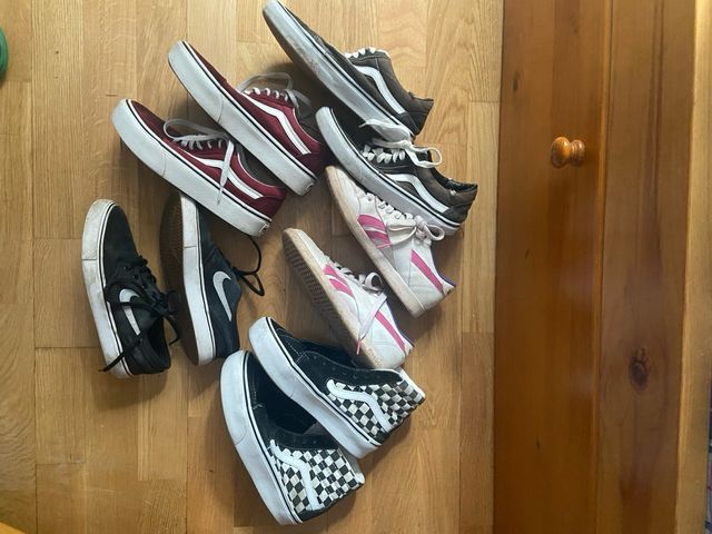 Lote de zapatillas para chica, vans, nike, reebok