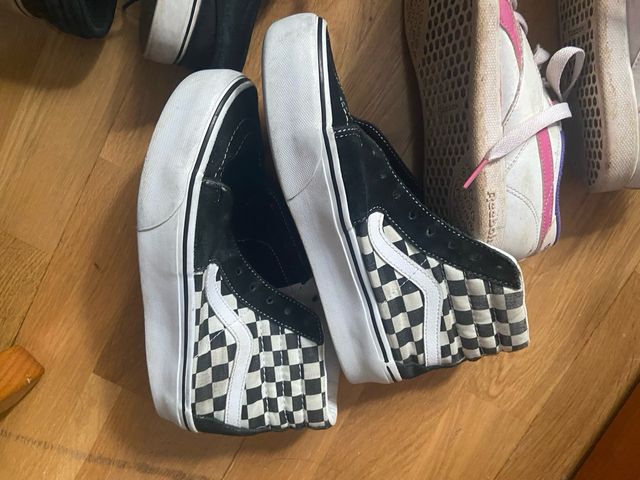 Lote de zapatillas para chica, vans, nike, reebok