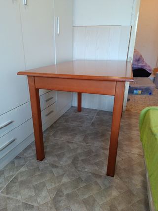MESA CAMILLA MACIZA MODERNA