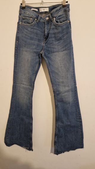 Pantalon campana mango