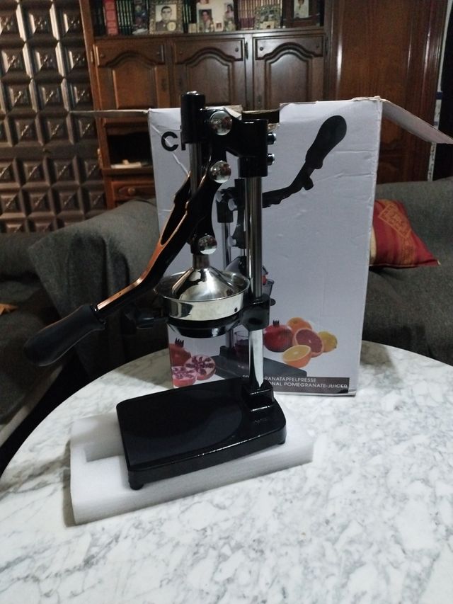 Exprimidor de granadas