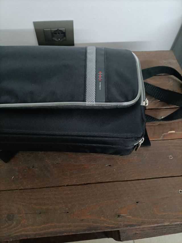 Lettore DVD/ DVX con schermo