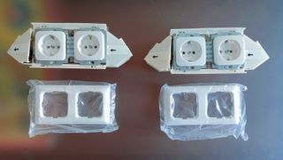 Tomada dupla de encastrar NOVO