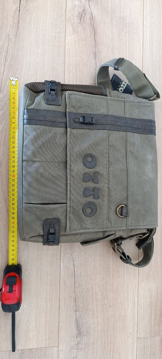 Bolso unisex con bandolera 