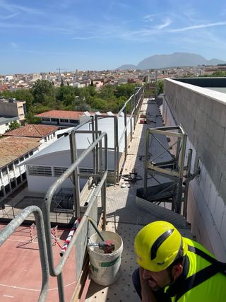 Alquiler andamio de cremallera