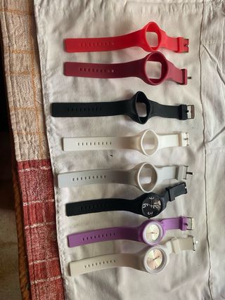 Conjunto de relojes con pulseras intercambiables