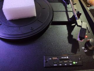 
Sarah Ann Tocadiscos Bluetooth USB 33, 45 y 78 rp