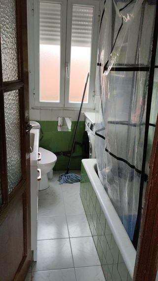 Habitacion TODO INCLUIDO en piso compartido.