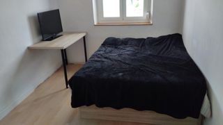 Habitacion TODO INCLUIDO en piso compartido.