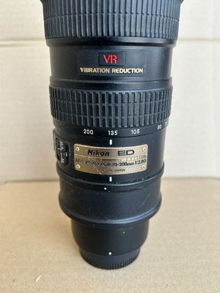 AS-S VR NIKKOR 70 200 2.8 G Nikon