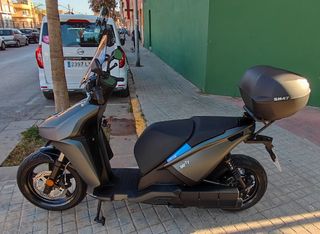 Moto eléctrica Ray 7.7 Todos los extras