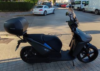 Moto eléctrica Ray 7.7 Todos los extras