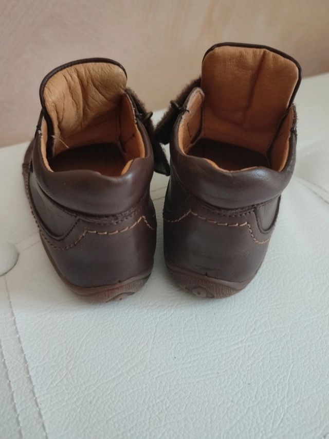 Botines niña. Garvalin número 22