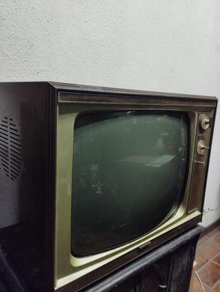 Televisor Zenith antiguo