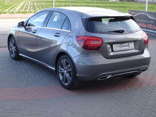 MERCEDES A 200 d 136 cv Automatico