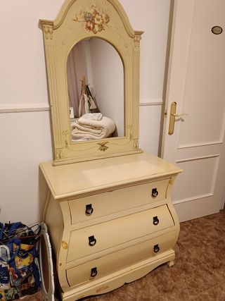 Cómoda/tocador + espejo