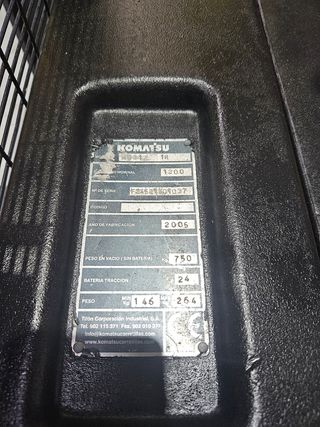 Apilador electrico Komatsu
