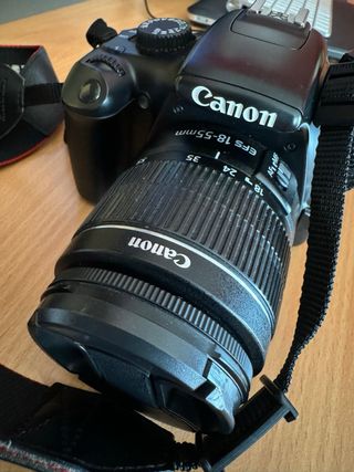 REFLEX CANON EOS 1100D