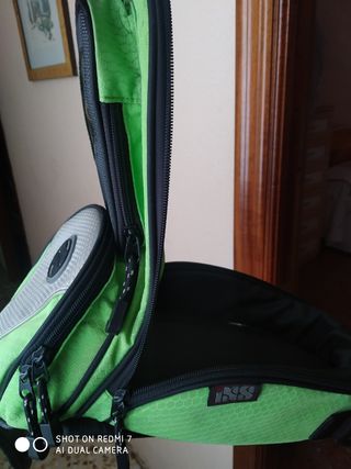 MOCHILA IMANTADA MOTO