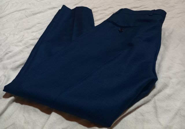 Completo elegante uomo