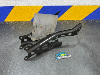 Soportes traseros bateria Can Am Outlander 800