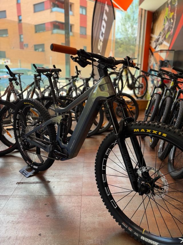 E-Bike Doble Suspensión en Oferta Especial