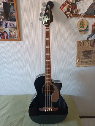 Bajo electroacústico Fender Kingsman