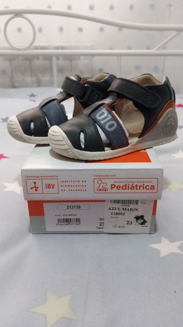 Sandalias biomecanics 23