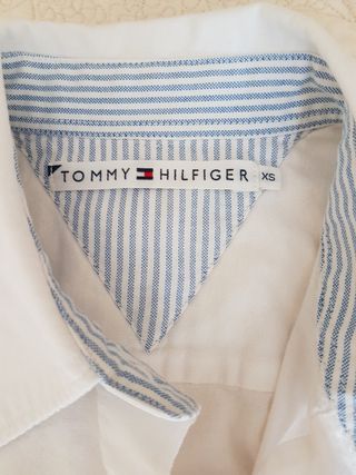 Conjunto de camisas y pantalón