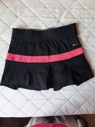Minifalda pantalón tenis