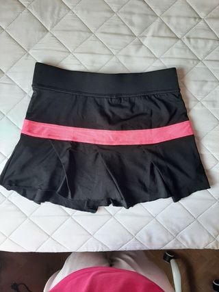 Minifalda pantalón tenis
