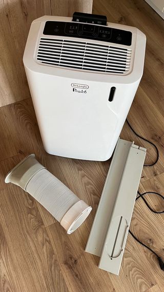 --OPORTUNIDAD!!-- Aire acondicionado portátil