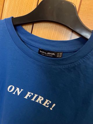 Camiseta manga cora