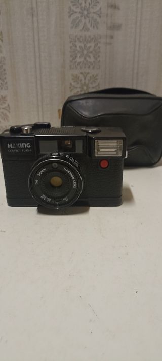 Macchina fotografica Haking con flash