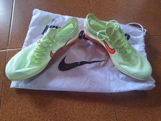 Nike Dragonfly y talla 40.5 / 25.5cm solo 3 usos