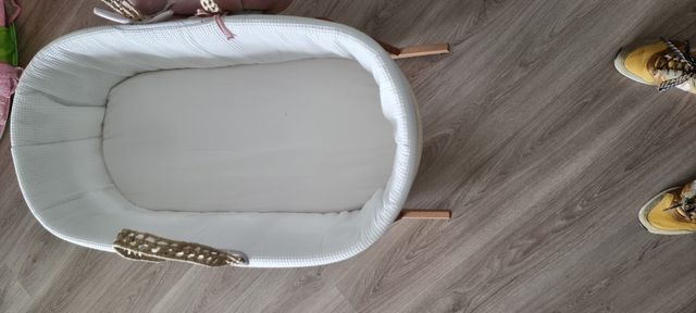 Moises minicuna Cambrass